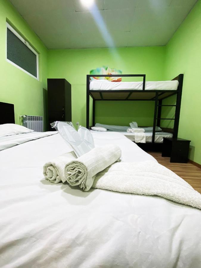 Dom Hostel & Tours Γιερεβάν Εξωτερικό φωτογραφία