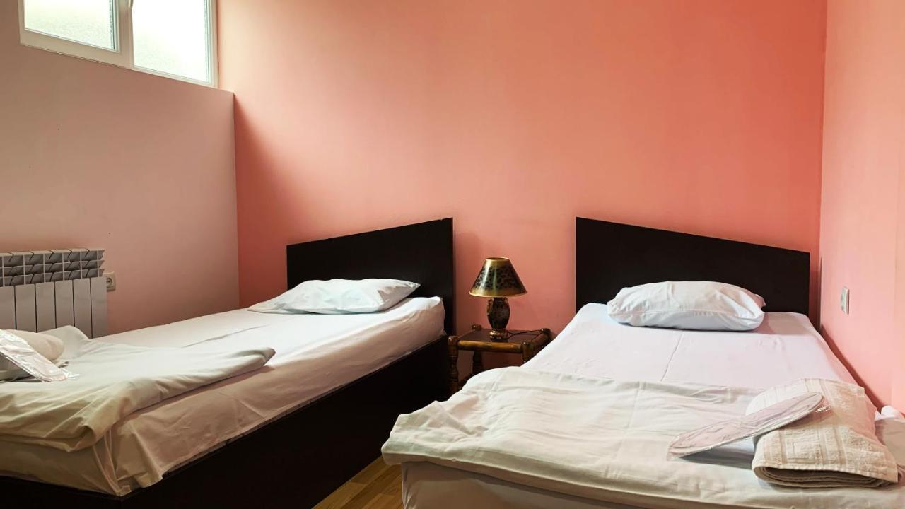 Dom Hostel & Tours Γιερεβάν Εξωτερικό φωτογραφία