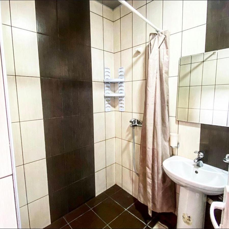 Dom Hostel & Tours Γιερεβάν Εξωτερικό φωτογραφία