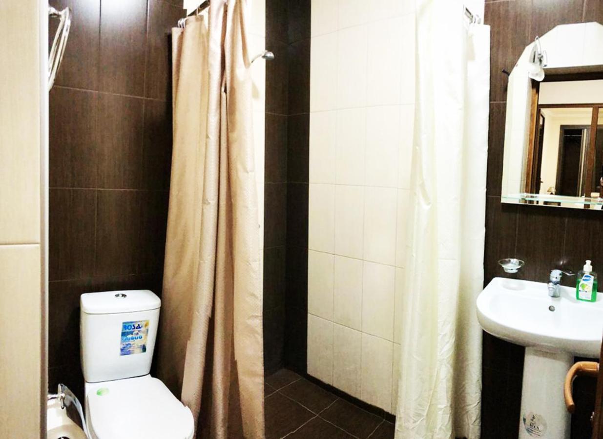 Dom Hostel & Tours Γιερεβάν Δωμάτιο φωτογραφία